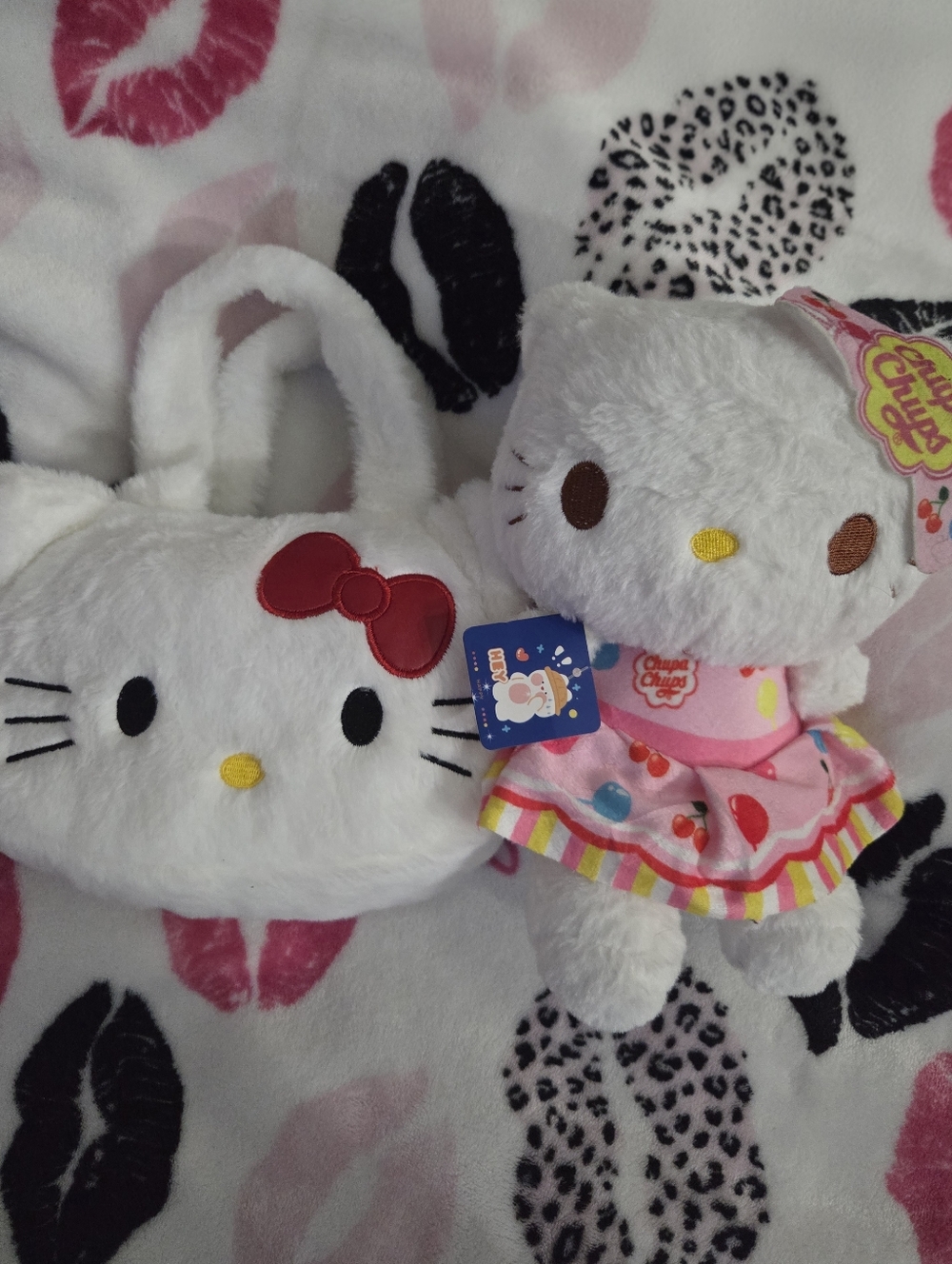 Hello Kitty Plush Purse & Hello Kitty Plushy Set
